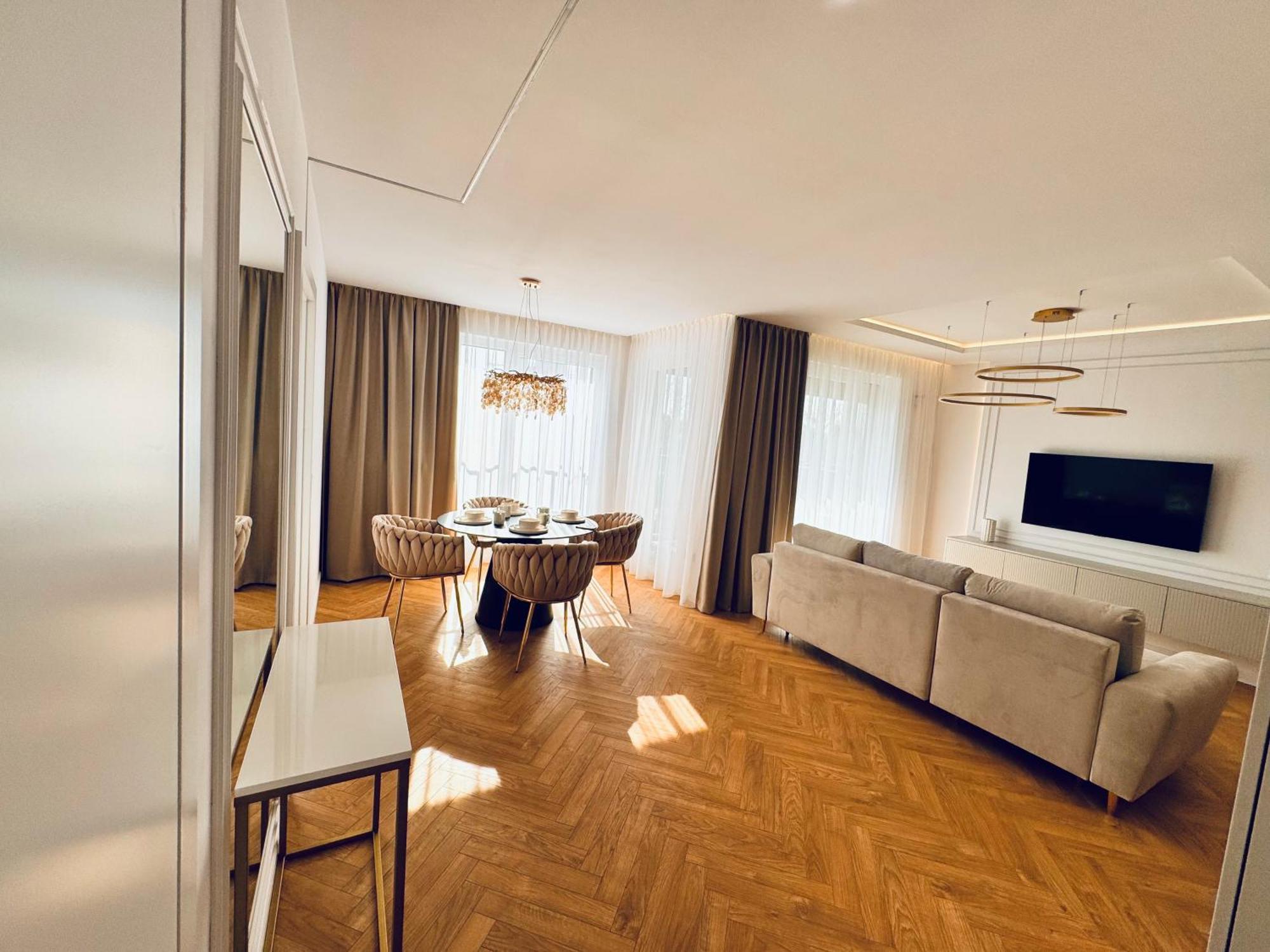 Taupe II Wyjatkowy Apartament W Centrum Lodzi Eksteriør bilde